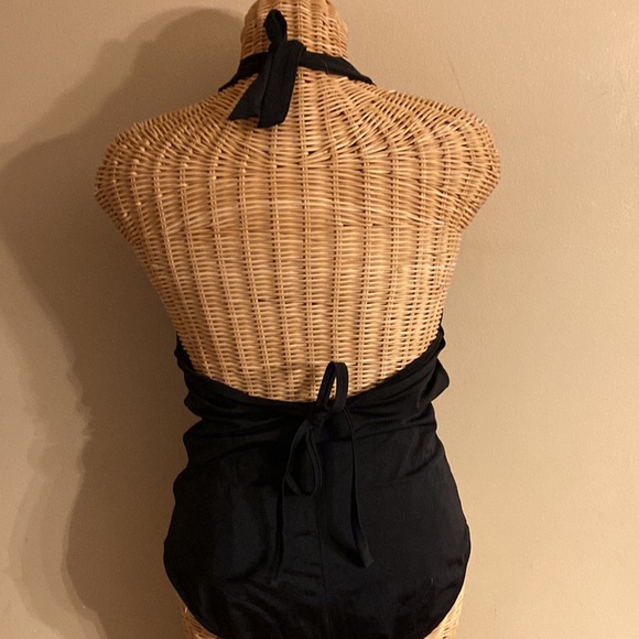 Coastal Zone swimsuit 12 - Picture 3 of 6